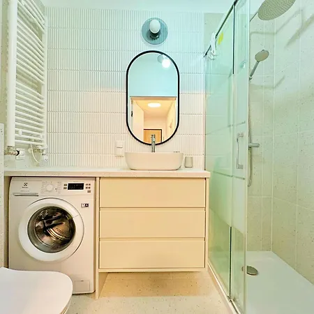 Апартаменти Unique By Grand